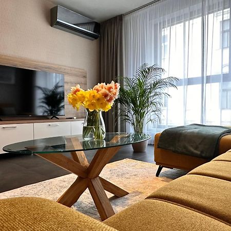 Apartman Leonardo - City Center Τρνάβα Εξωτερικό φωτογραφία