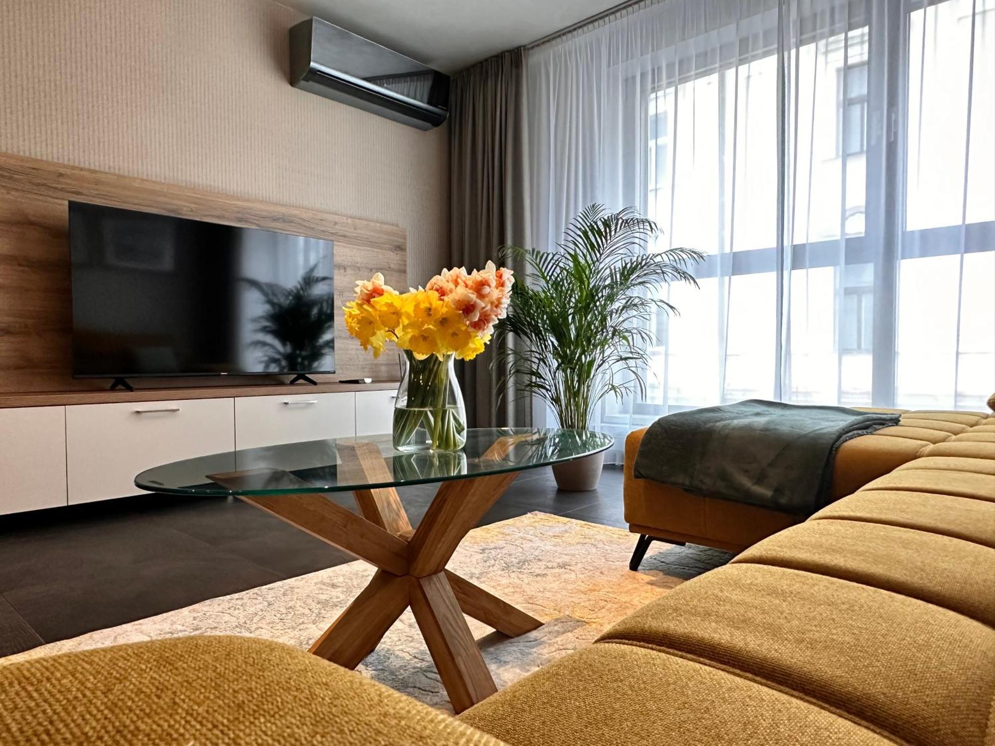 Apartman Leonardo - City Center Τρνάβα Εξωτερικό φωτογραφία