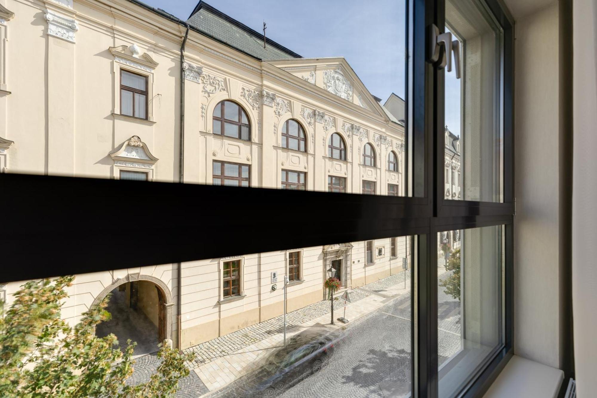 Apartman Leonardo - City Center Τρνάβα Εξωτερικό φωτογραφία